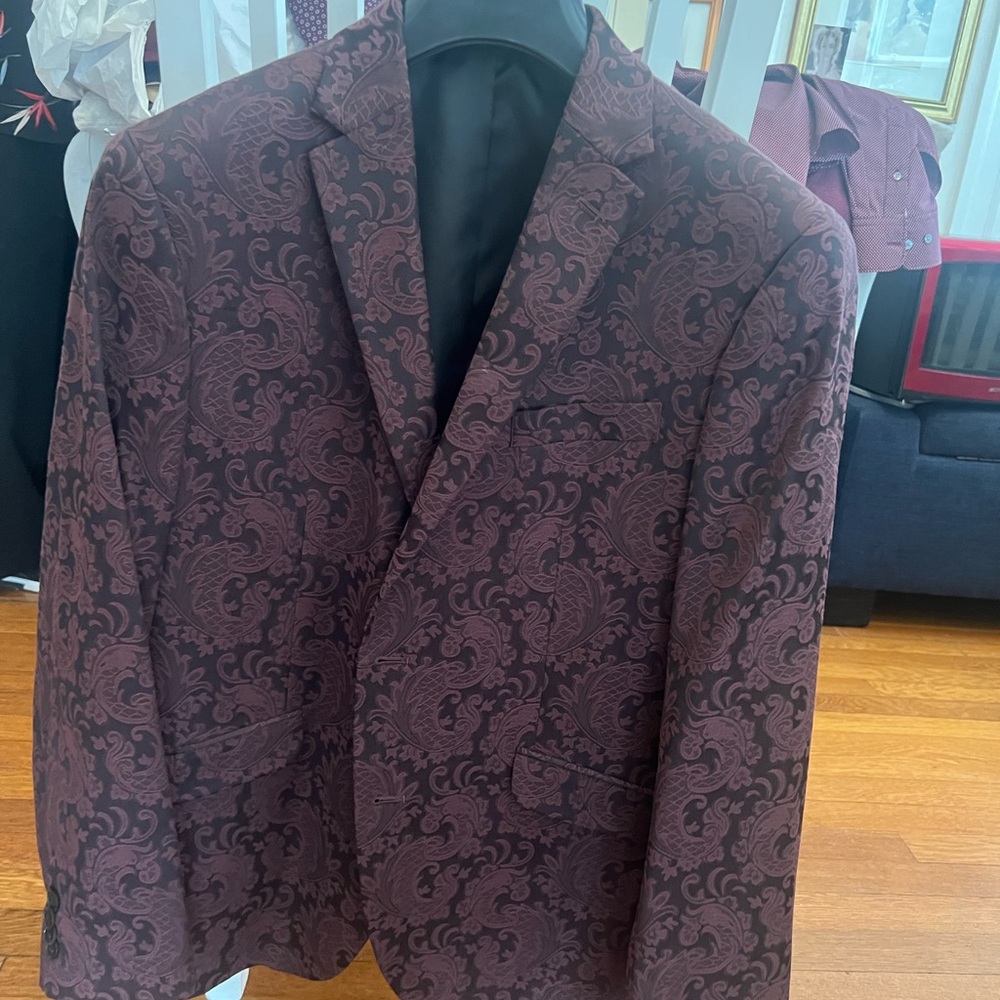 Men’s suit
